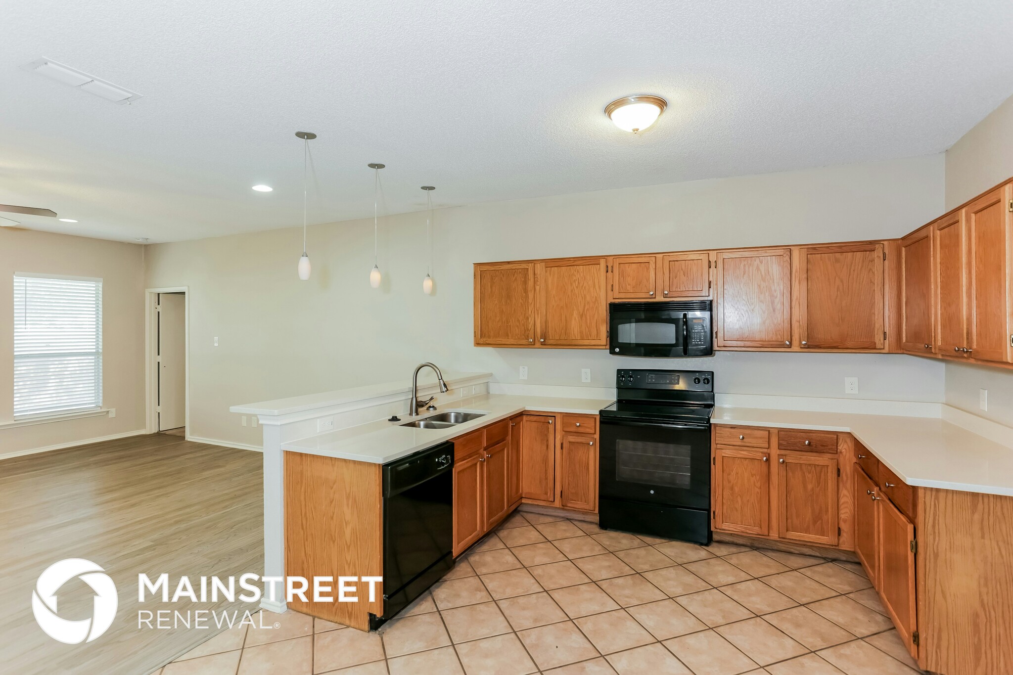 Building Photo - 815 Ackers Dr