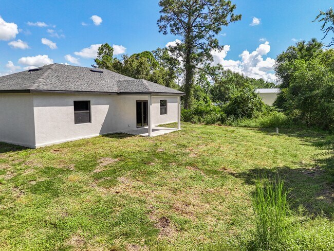 Building Photo - 1134 Sunrise Blvd