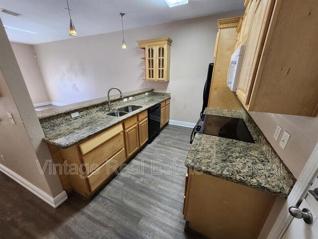 Building Photo - 12008 Peach Grv Ct