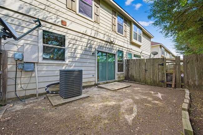 Building Photo - 8042 Montague Manor Ln