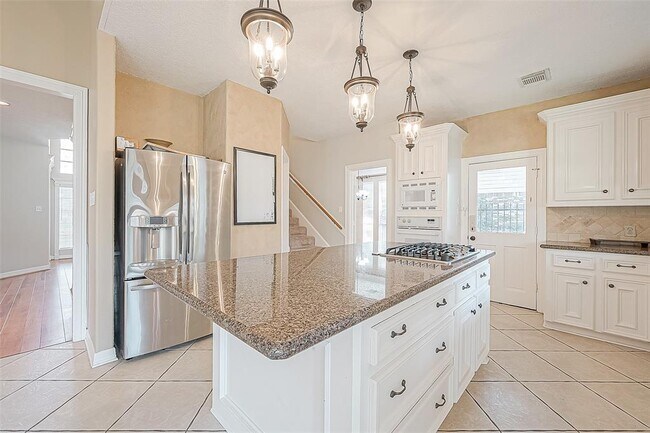 Building Photo - 13135 Finch Brook Dr