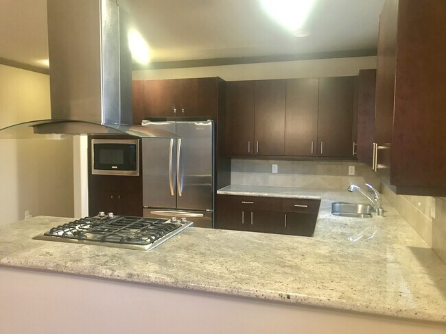 Building Photo - Copperleaf Condo
