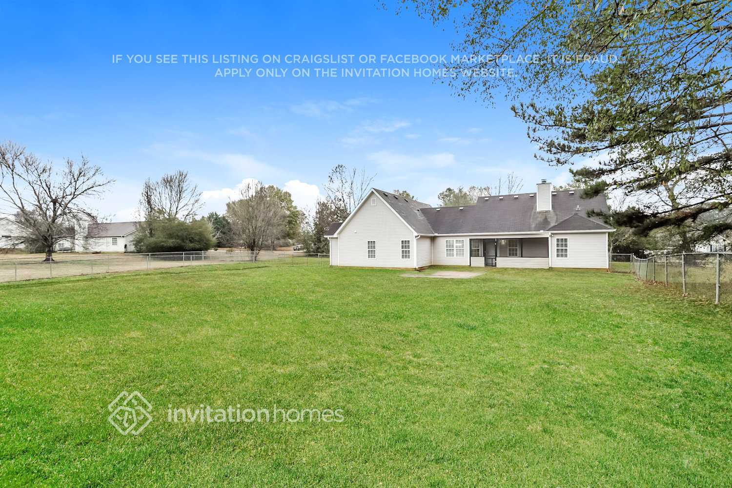 Building Photo - 1004 Buttercup Ln