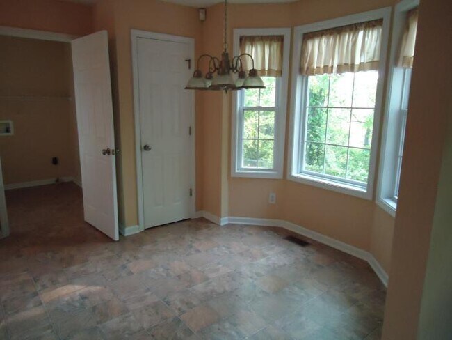 Building Photo - 3176 Turtle Creek Ct