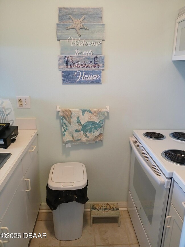 Building Photo - 2470 Ocean Shore Blvd