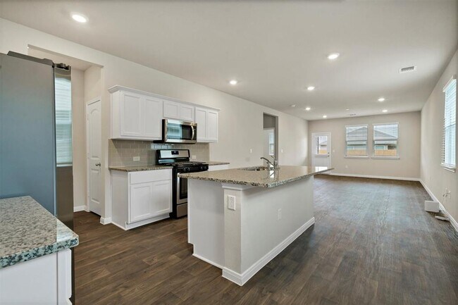 Building Photo - 2909 Tweedy Trail