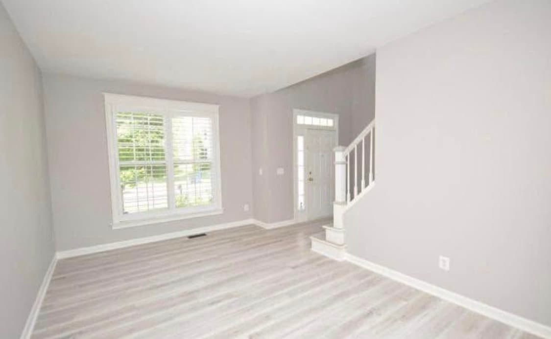 Building Photo - 91 Chaps Ln