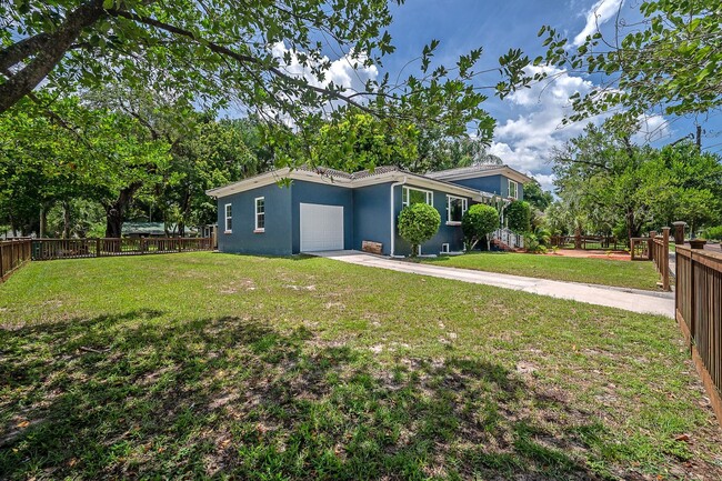 Building Photo - Tampa Bay Beautiful Historic Home