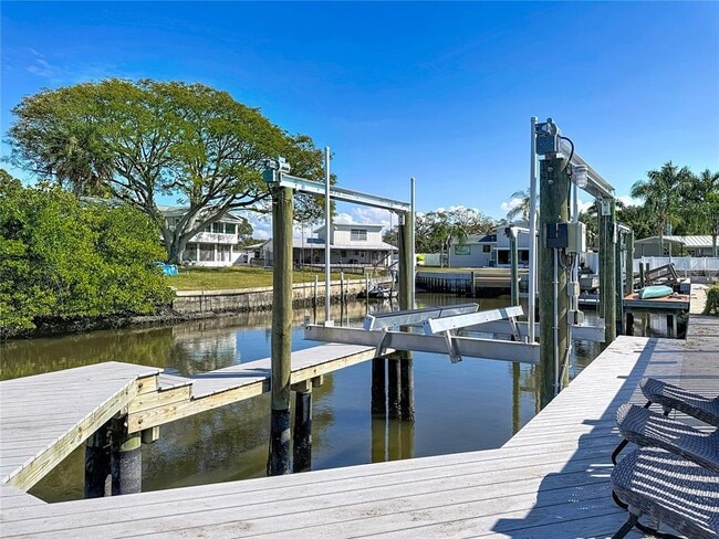 Building Photo - 10709 Donbrese Ave