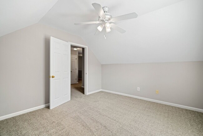 Building Photo - 4405 Feather Way