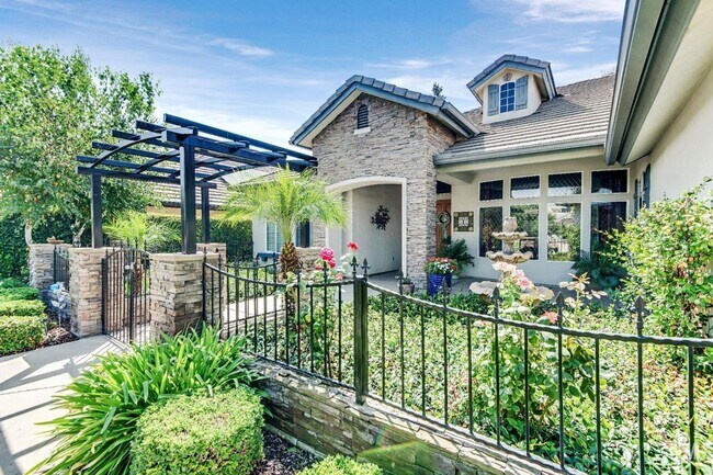 Building Photo - Brighton Estates Luxury 4-Bedroom Home with Pool, Office, Outdoor Kitchen & Paid Solar – Saves Ov...