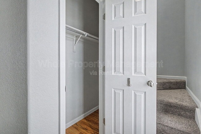 Building Photo - 5614 Bergamont Dr