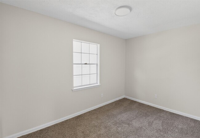 Building Photo - 133 Cherry Tree Ln