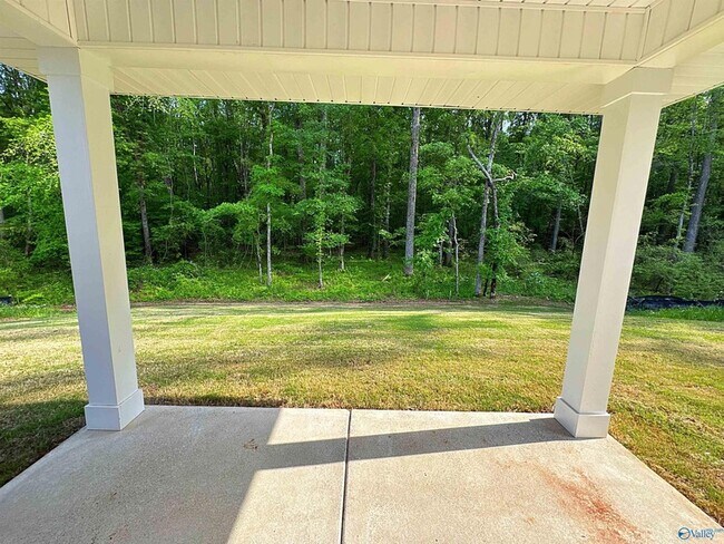 Building Photo - 228 Hibiscus Dr