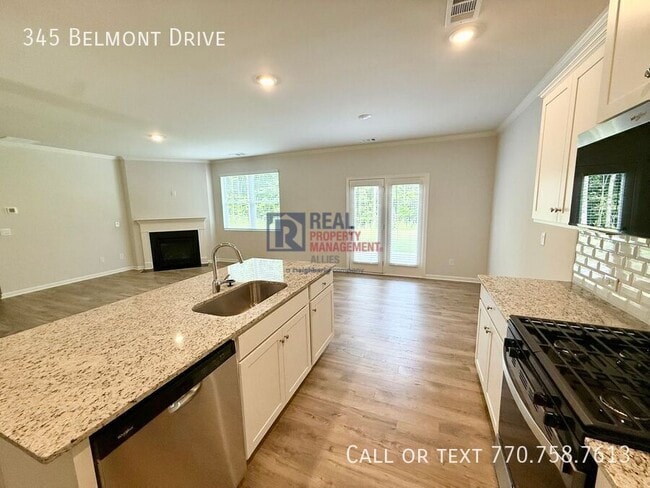 Building Photo - 345 Belmont Dr
