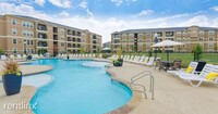 Building Photo - 1 br, 1 bath Condo - 30685 FM 2978 RD Flat...