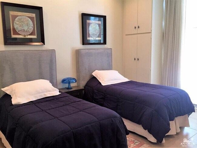 Building Photo - 47483 Marrakesh Dr