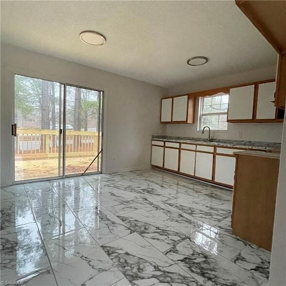 Building Photo - 1116 Raleigh Ct