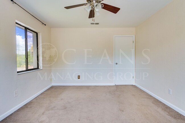 Building Photo - WATERFRONT TRAILS TOWNHOME