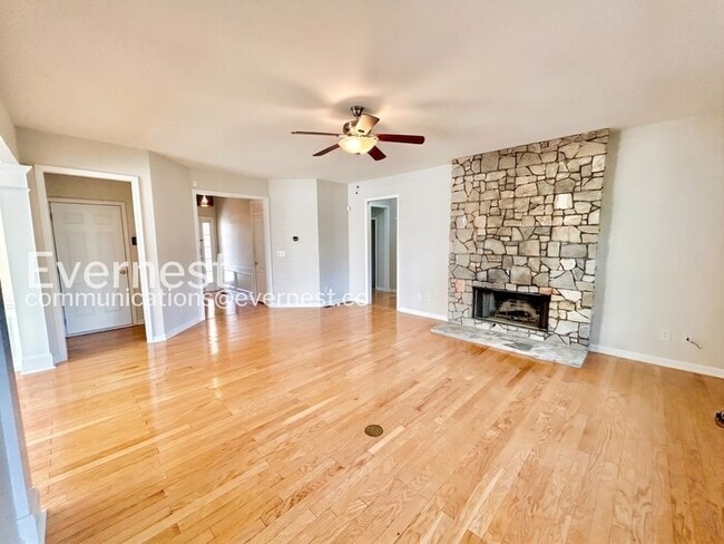 Building Photo - 6635 Cold Stream Dr