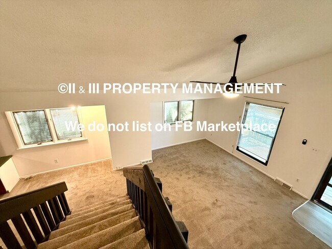Building Photo - 8440 Lane Dr