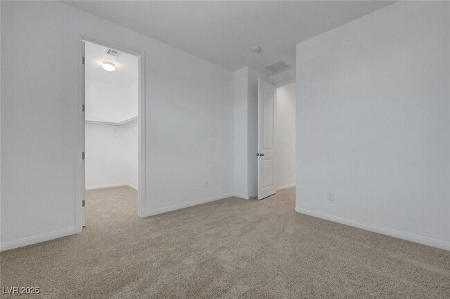 Building Photo - 9885 Angel Valley Dr