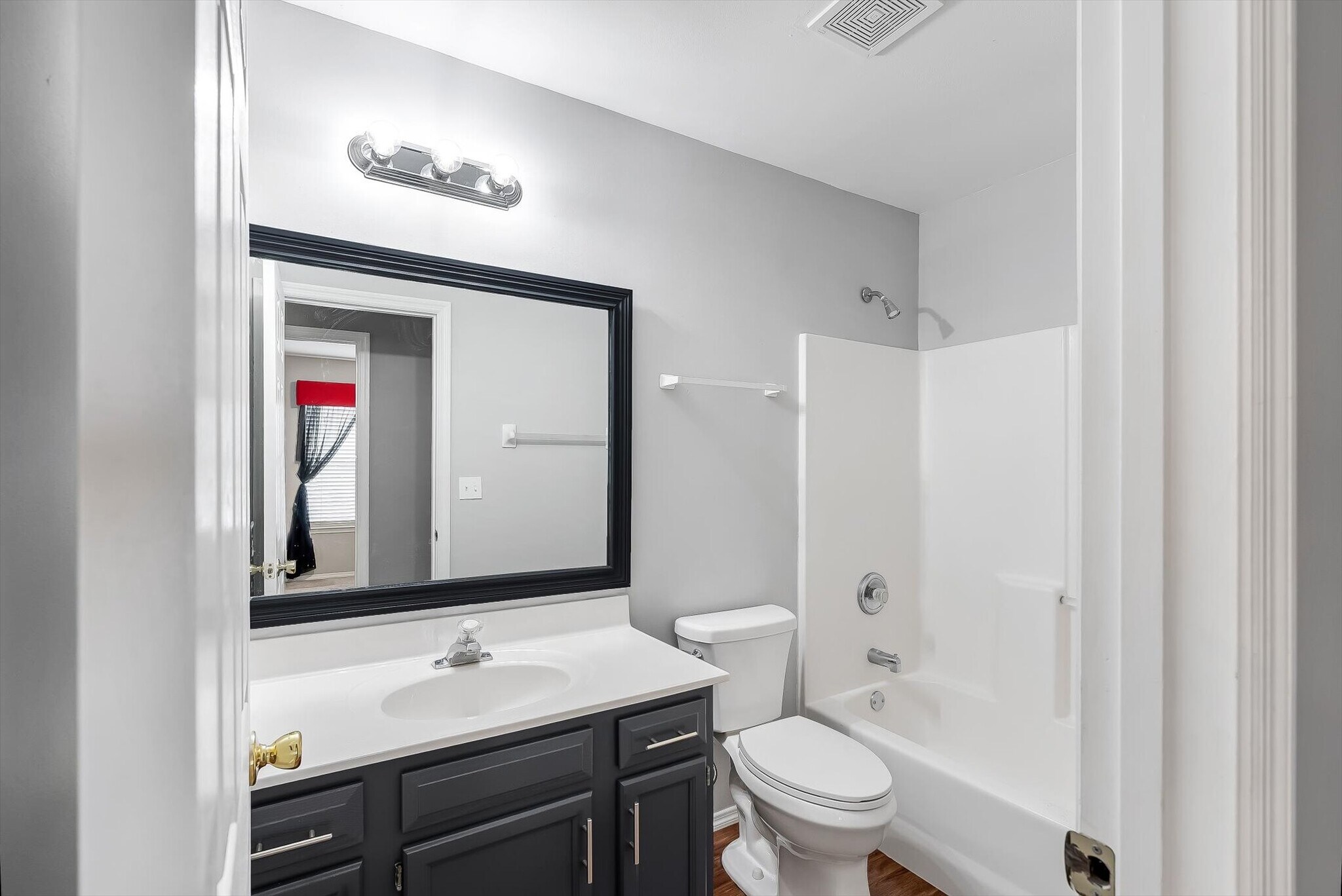 Building Photo - 1203 Ashford Place Dr
