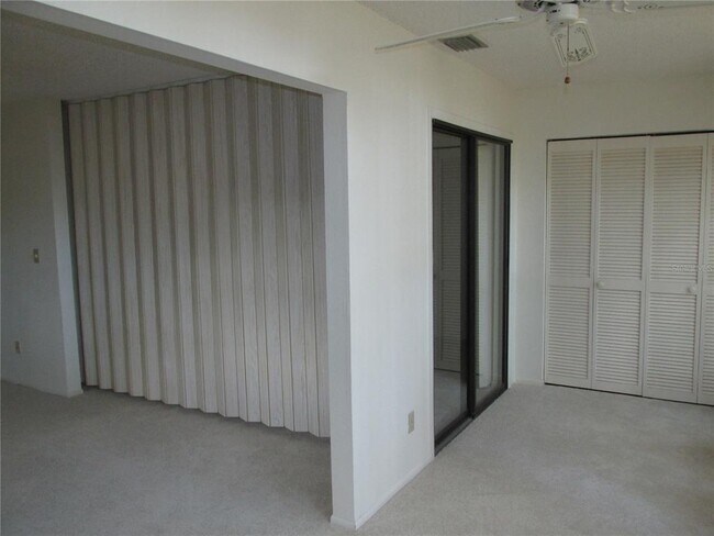 Building Photo - 740 White Pine Tree Rd