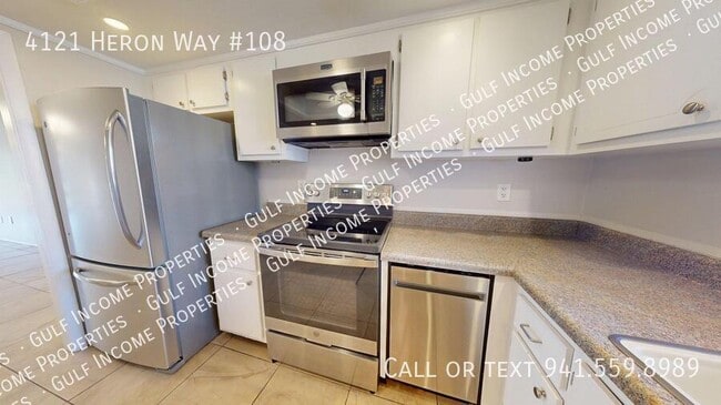 Building Photo - 4121 Heron Way