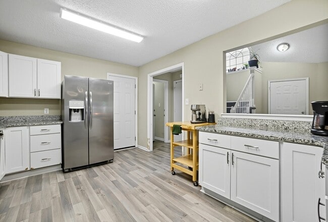 Building Photo - 3729 Peppercorn Way