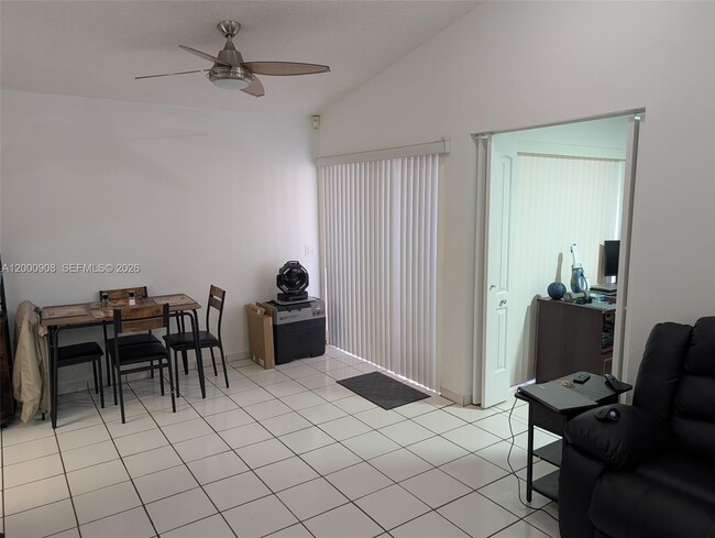 Building Photo - 4824 SW 152nd Ct