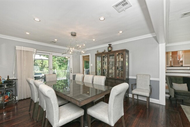 Building Photo - 2 Cherrywood Ln