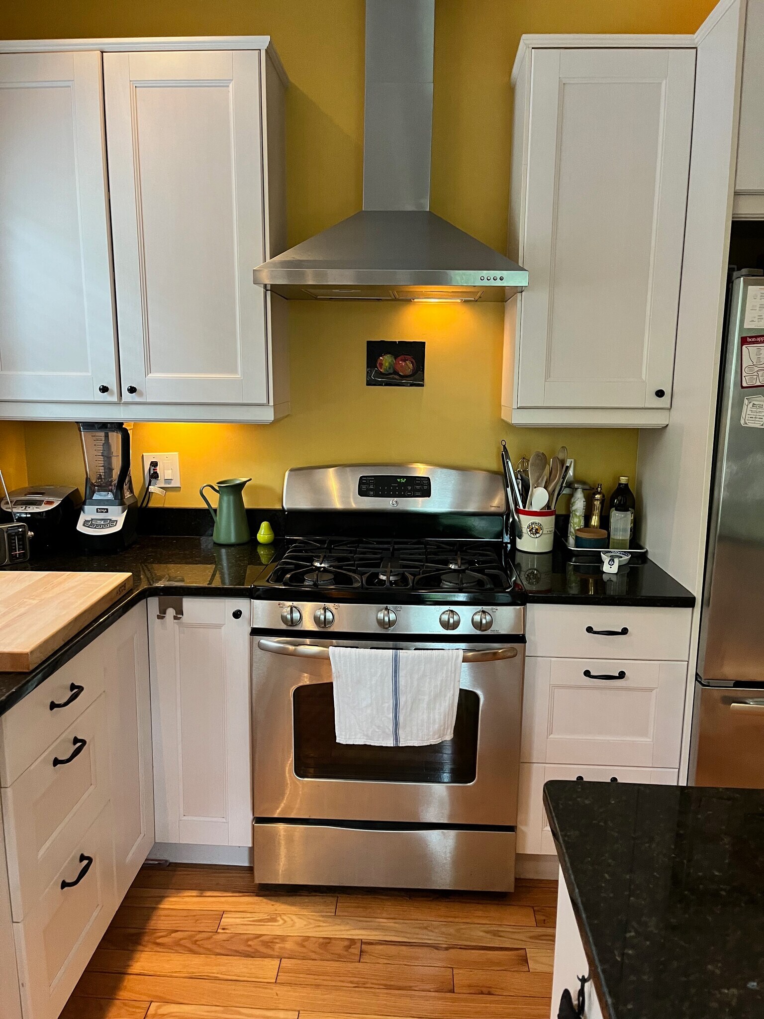 Building Photo - 119 Antrim St