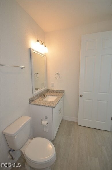 Building Photo - 272 Pelton Cir