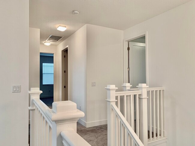 Building Photo - 9754 Celtic Sea Ln