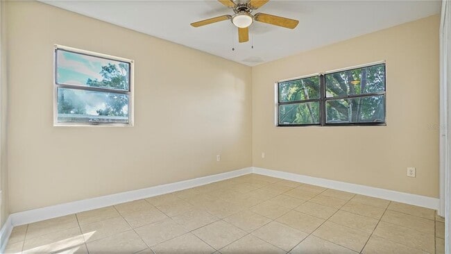 Building Photo - 5717 Lawndale Rd