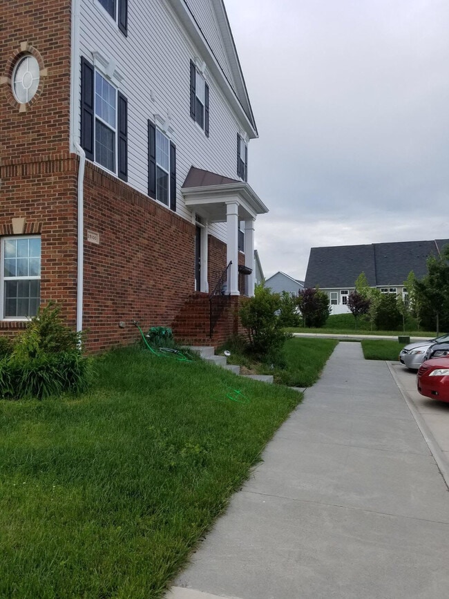 Building Photo - 25100 Croxley Green Square