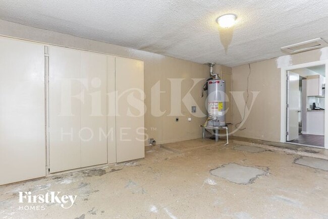 Building Photo - 1506 Winderemere Dr