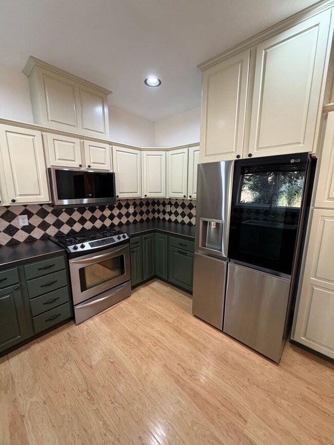 Building Photo - 1187 Horizon Ridge Ct NE