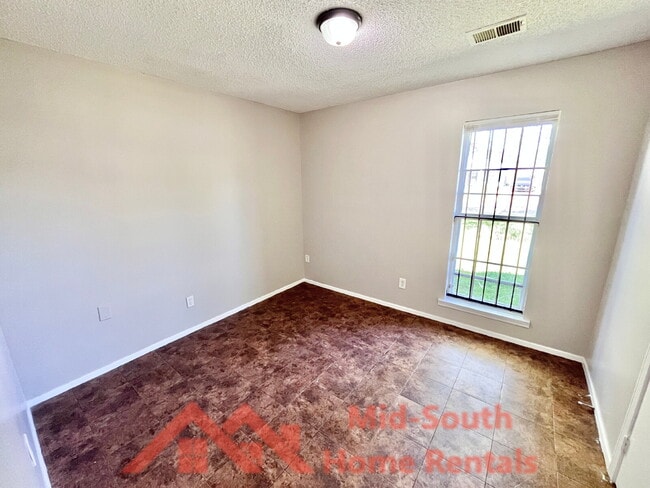Building Photo - 4258 Briarberry Ln