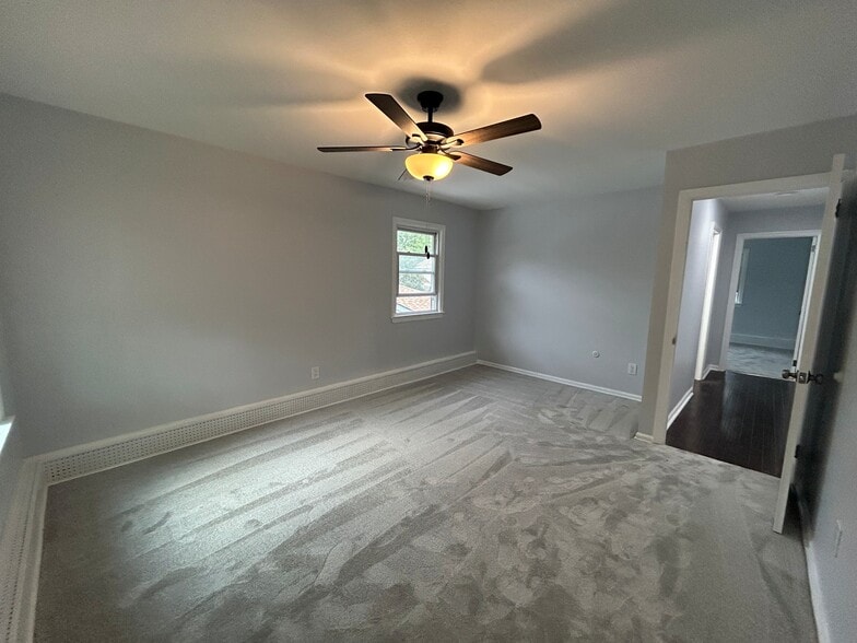 Primary Bedroom - 600 Ashwood Ave