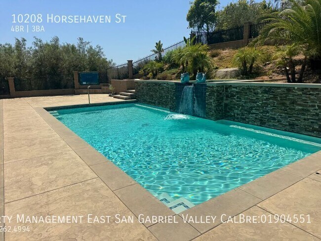Building Photo - 10208 Horse Haven St