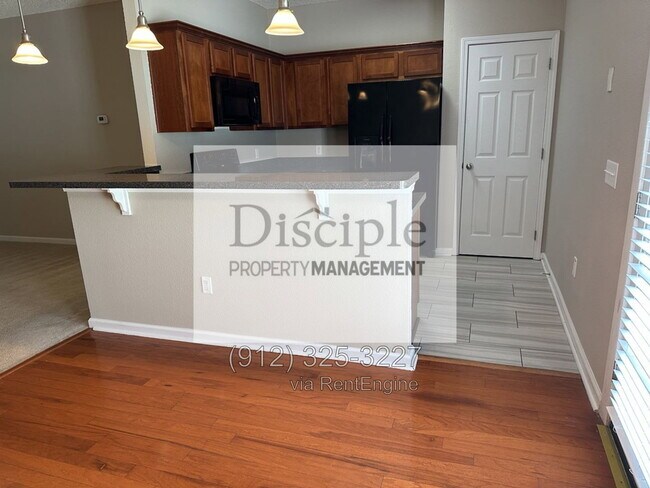Building Photo - 1045 Canyon Oak Loop