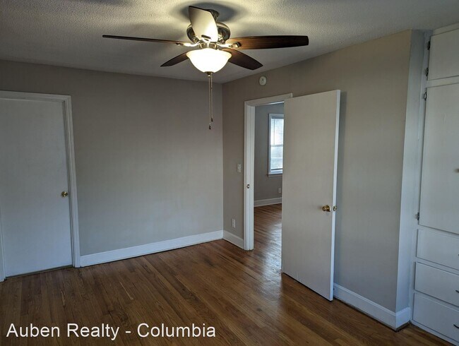 Building Photo - 2 br, 1 bath House - 3209 Wilmot Avenue Ap...