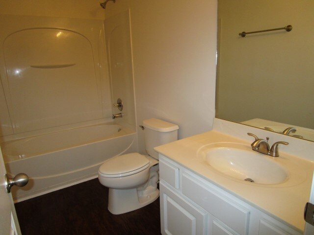 Building Photo - 134 Holly Mill Village Dr