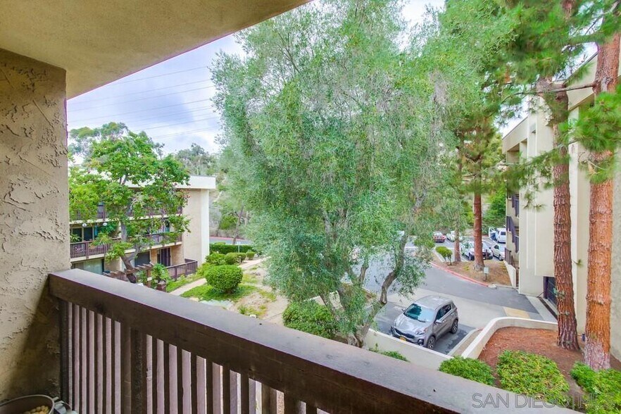 Building Photo - 6202 Friars Rd