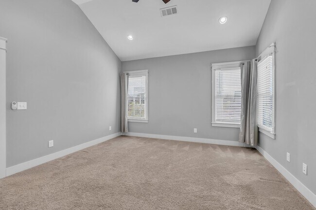 Building Photo - 1801A Sevier St