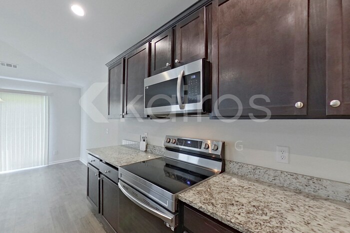 Building Photo - 103 St Phillip Wy