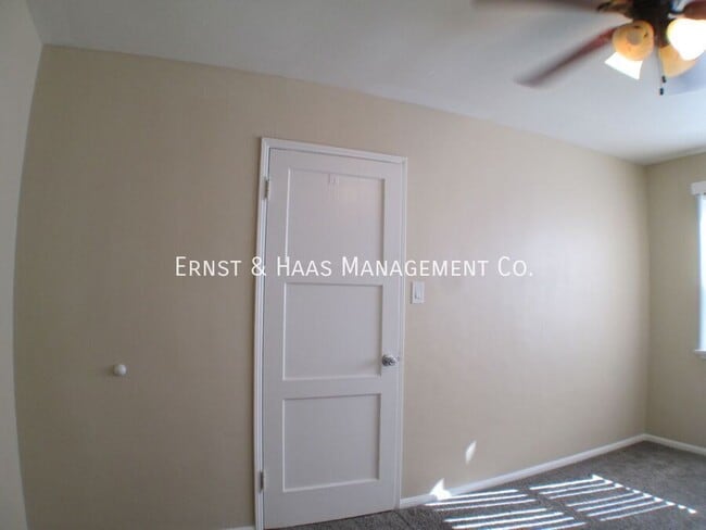 Building Photo - 4531 N Banner Dr