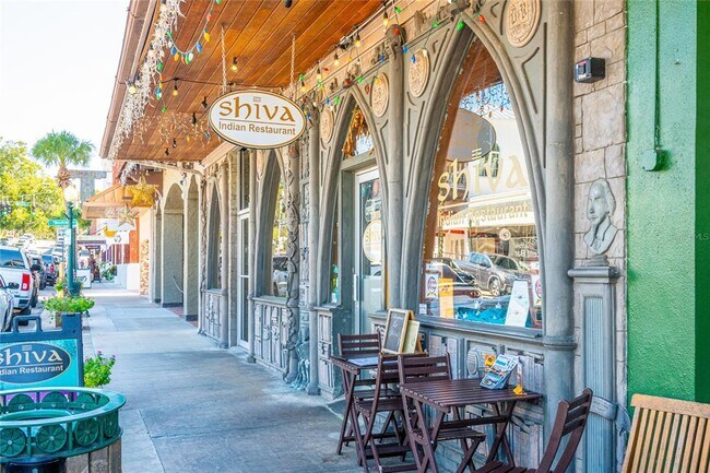 Building Photo - 245 S Rhodes St